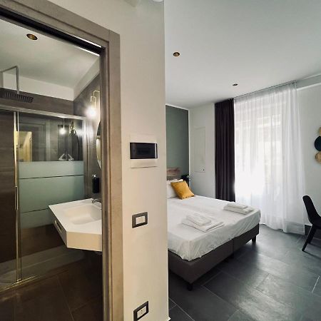 Smart Rooms Наполи Екстериор снимка