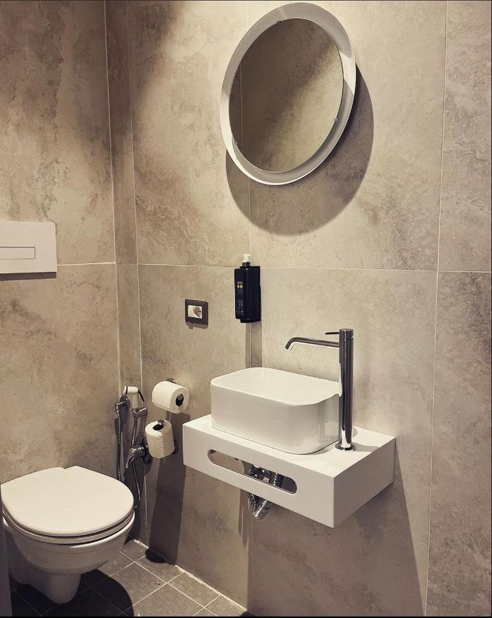 Smart Rooms Наполи Екстериор снимка