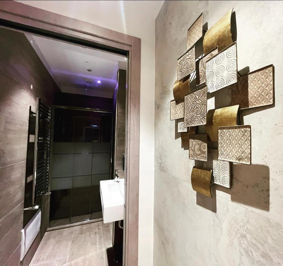 Smart Rooms Наполи Екстериор снимка